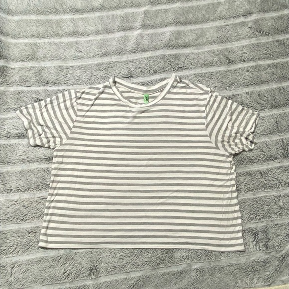 Honeydew Tee shirt size M - Picture 2 of 6